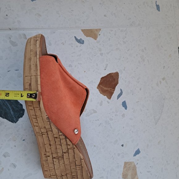 Mia Paoli Sandals - Picture 8 of 10